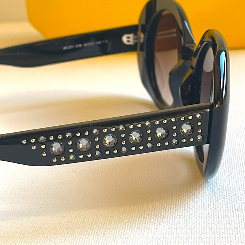 BNIB SWAROVSKI CRYSTAL SUNGLASSES BLACK 52-21-140 - Picture 8 of 14